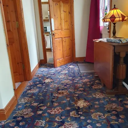 Апартаменты Lily's Place - Up To 4 Persons